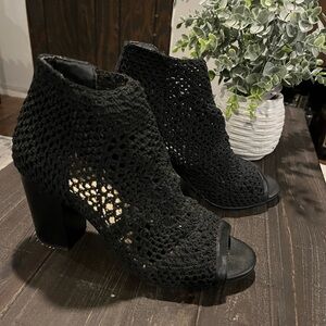 Jessica Simpson Black Heeled Crochet Boots